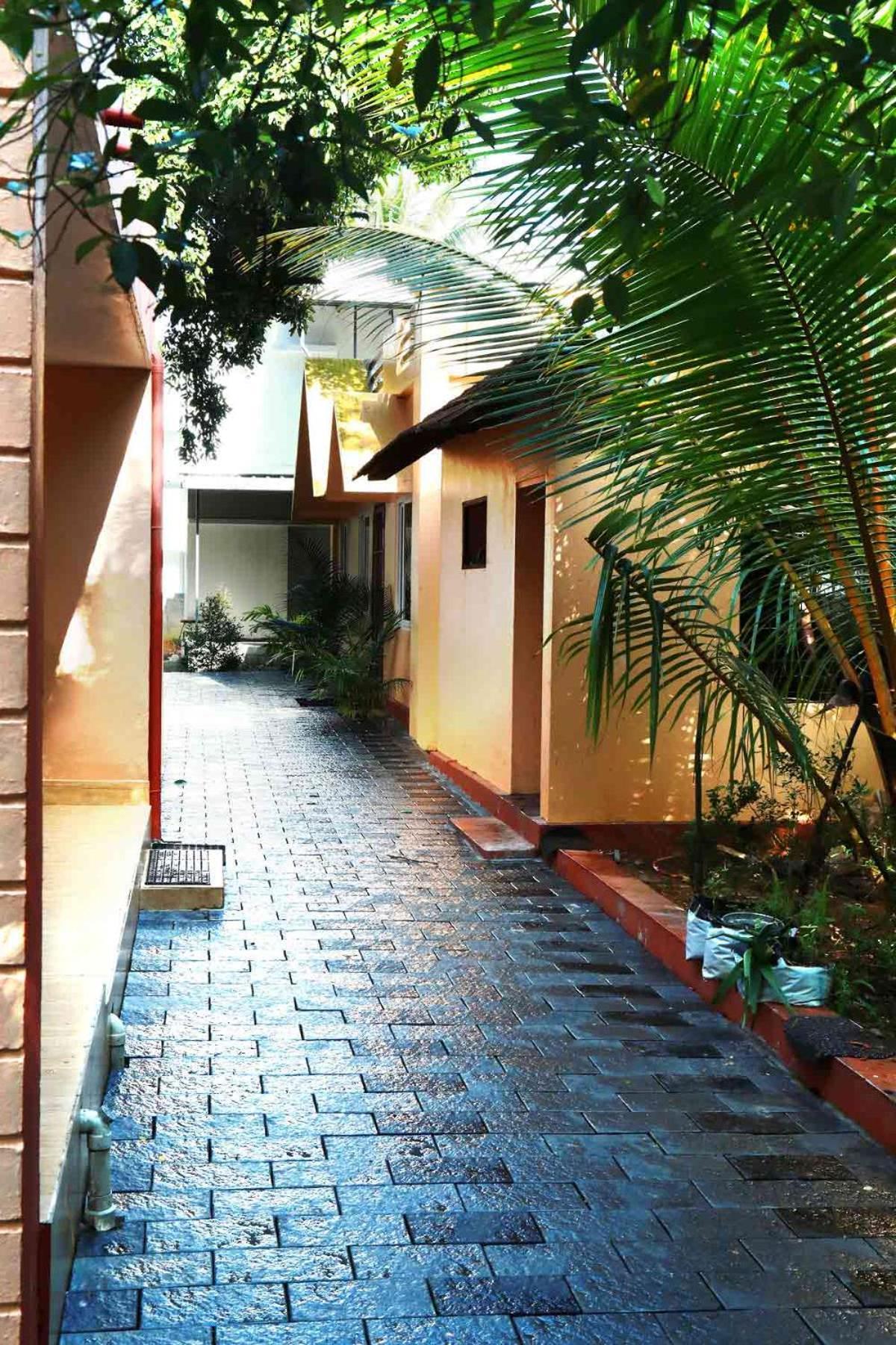 Back Packers Cochin Villa Kochi Exterior photo